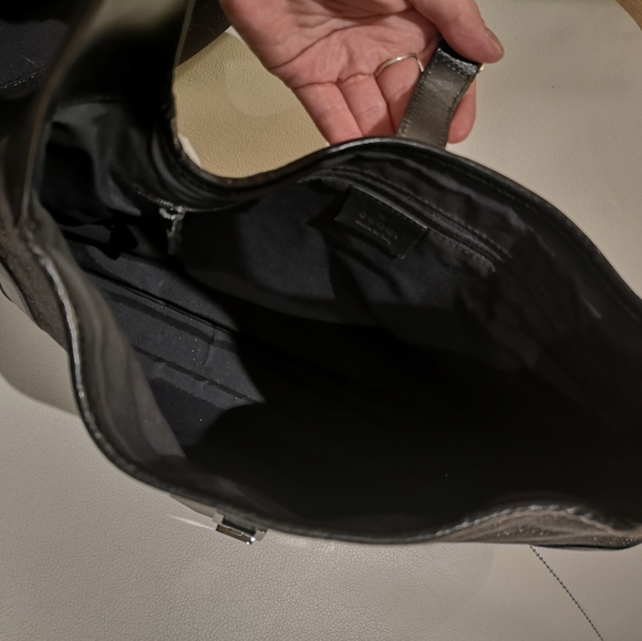 Gucci Purse - Picture 9 of 13